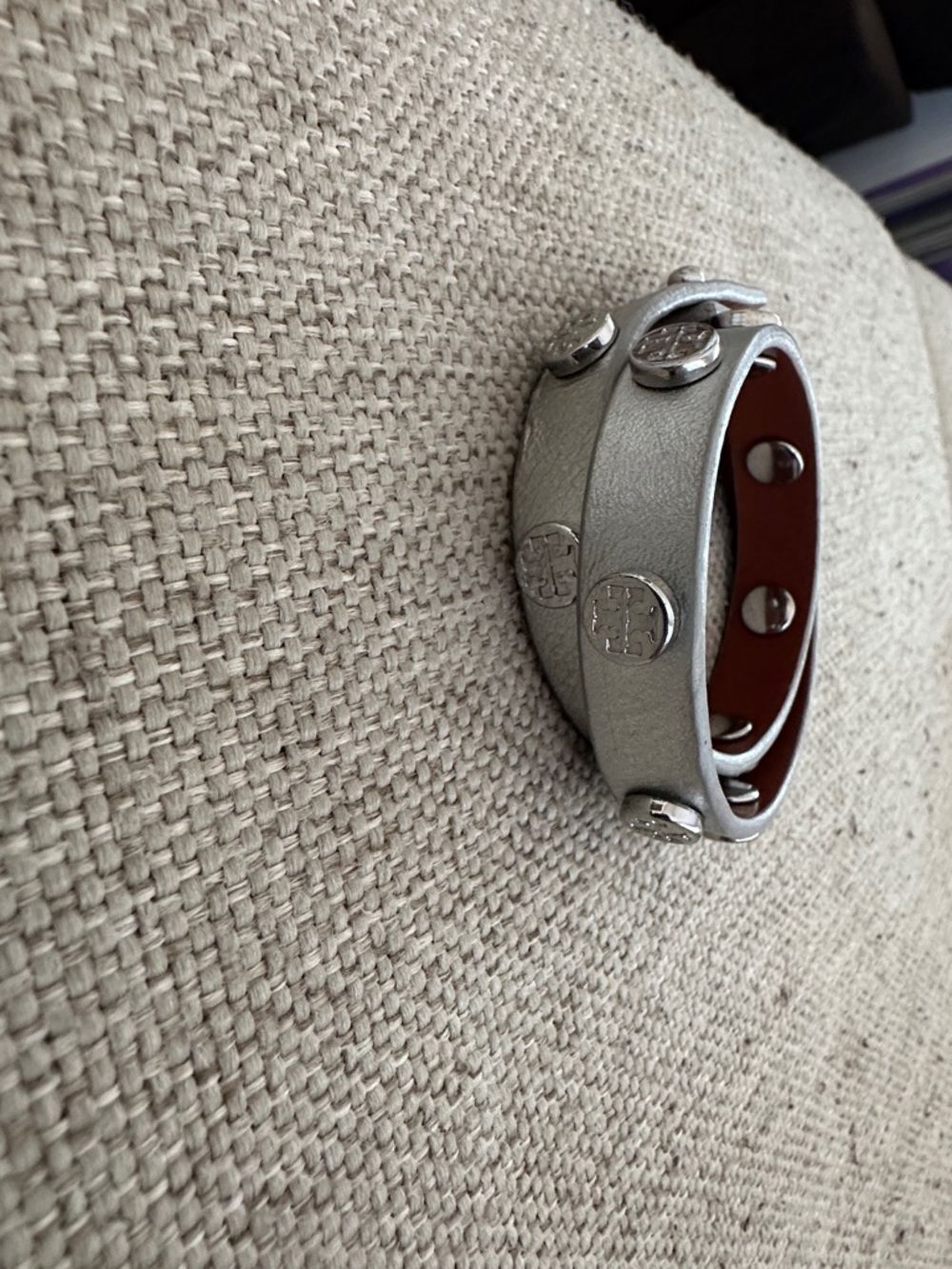 TORY BURCH DOUBLE WRAP LOGO STUD WRAP BRACELET